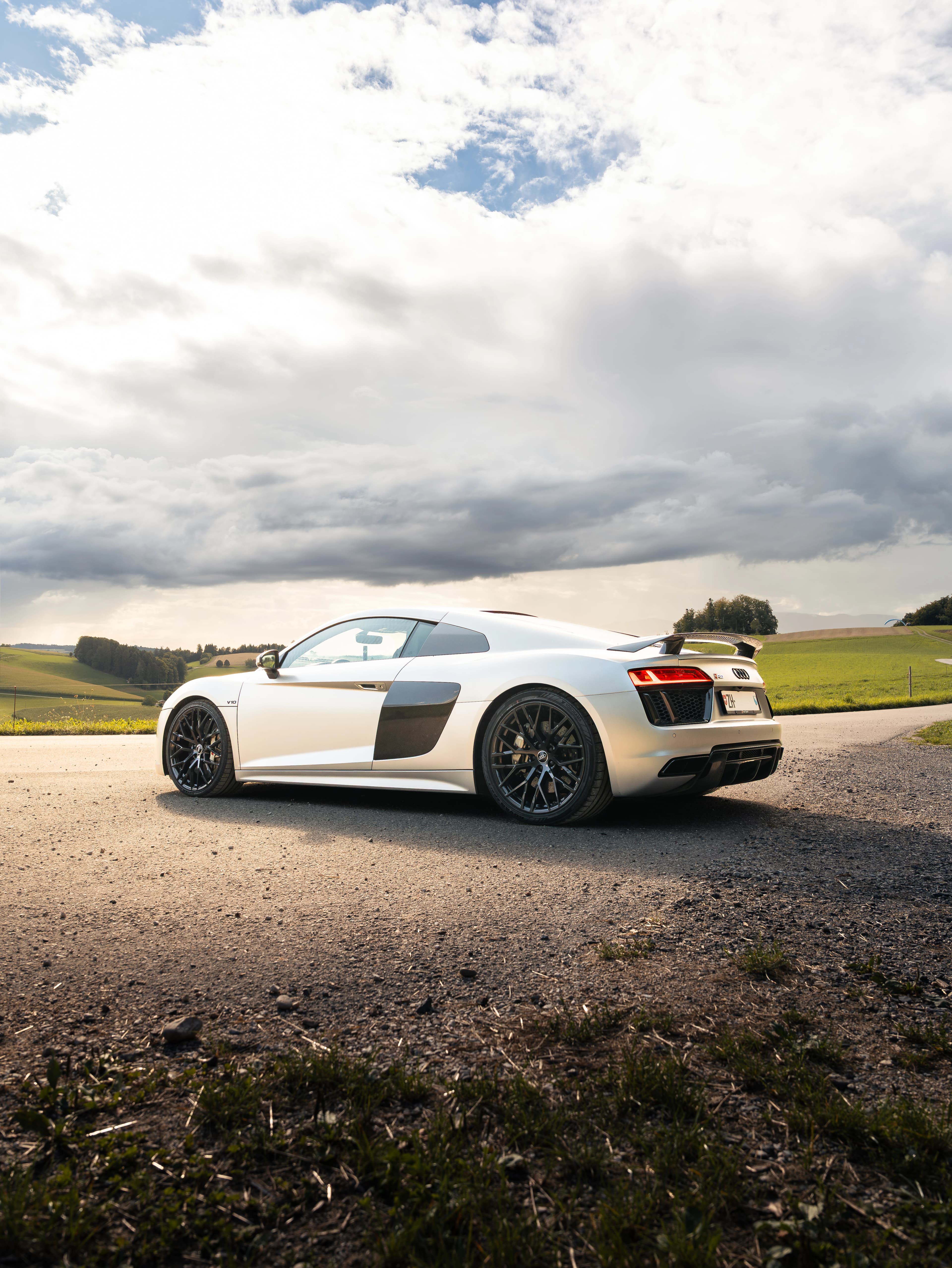 Audi R8 V10
